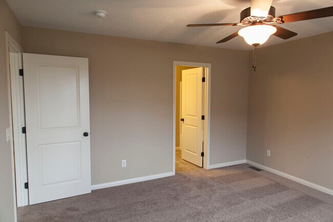 Building Photo - 3620 Chardonnay Ct