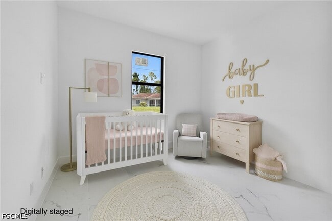 Building Photo - 3202 21st St W