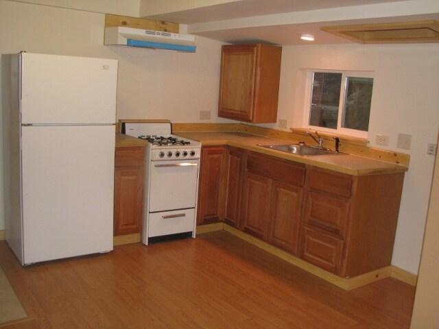 Building Photo - 4105 W 75th Ave