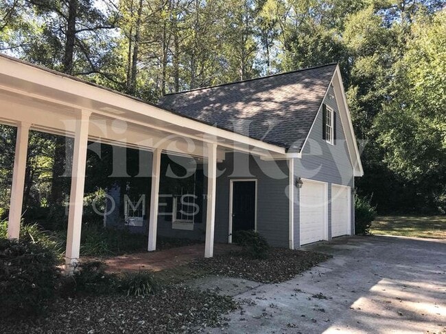 Building Photo - 1609 Flat Rock Dr SW