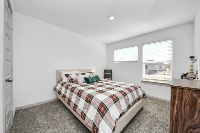 Building Photo - 1734 Windway Ct