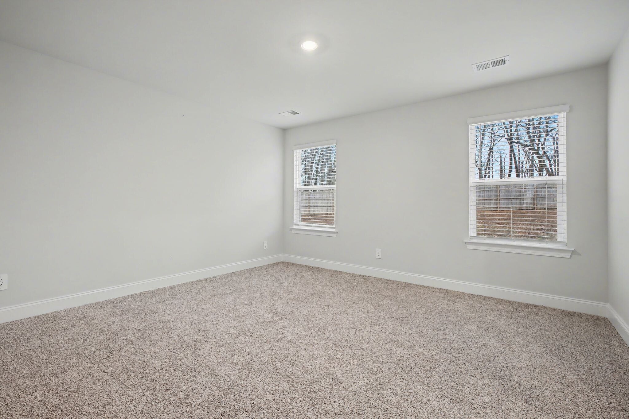 Building Photo - 1682 Denali Dr