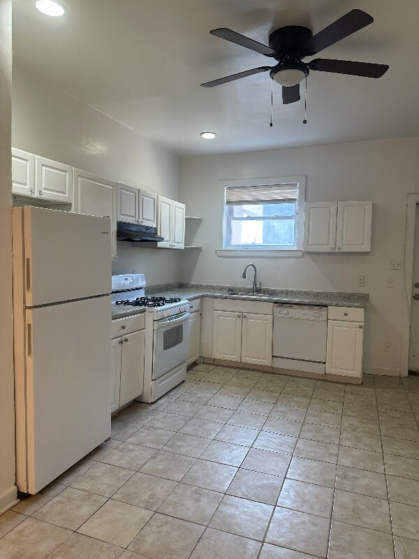 Building Photo - 2703 Mosher St