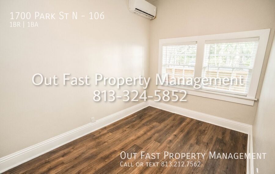 Building Photo - 1700 Park St N