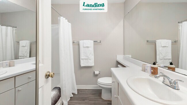 Building Photo - 3400 Pelican Pointe Dr