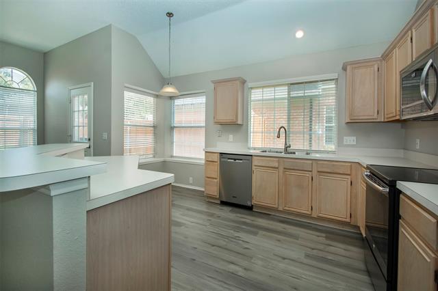 Building Photo - 5812 Window Rock Dr