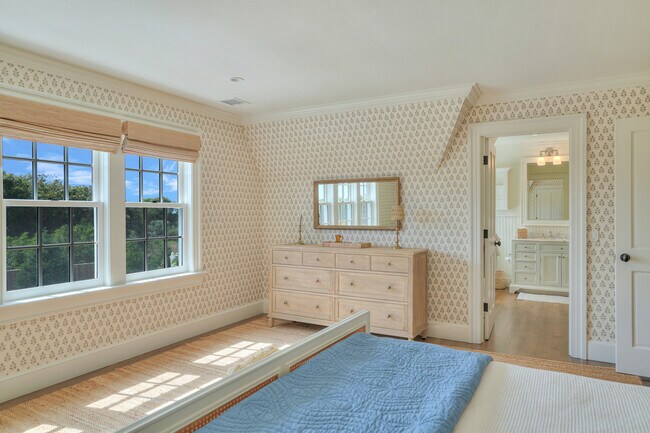 Building Photo - 65 Butler's Cove Rd