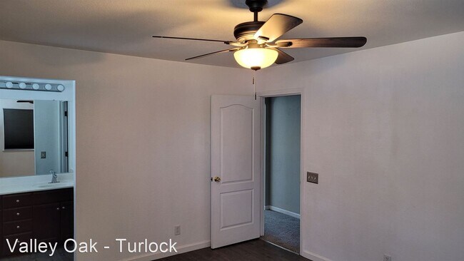 Building Photo - 4 br, 2.5 bath House - 4215 Montara Dr.