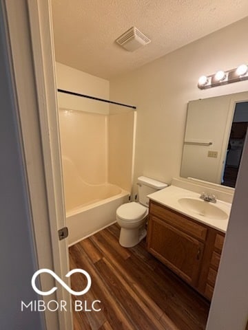 Building Photo - 501 Woodberry Dr