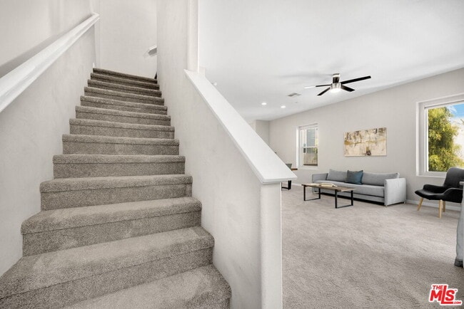 Building Photo - 746 Farrier Wy