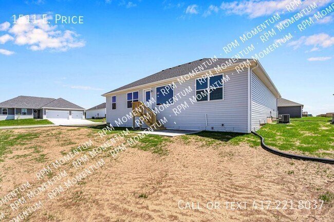 Building Photo - 1511 E. Price-