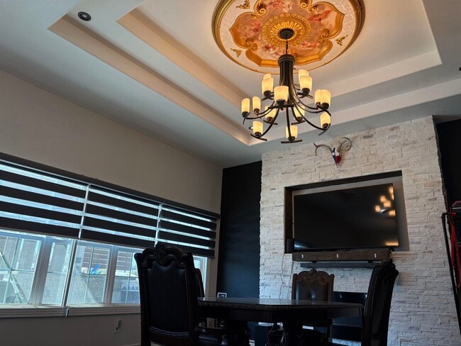 Building Photo - 8814 Crossway Dr