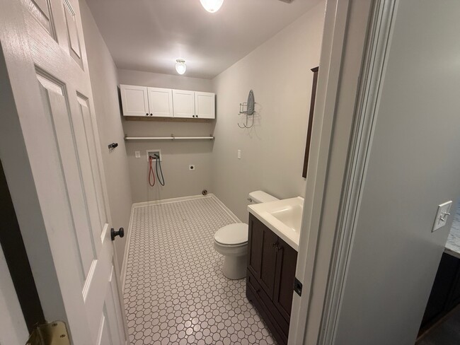Building Photo - 2374 Stafford Dr