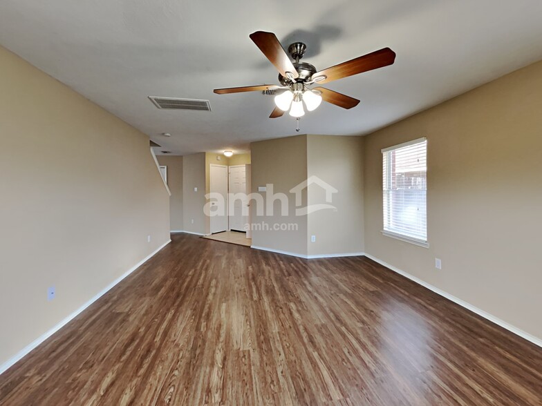 Building Photo - 14427 Brunswick Point Ln