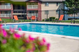 Building Photo - Tuscany Cove