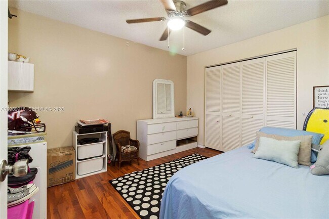 Building Photo - 1250 SW 113th Terrace