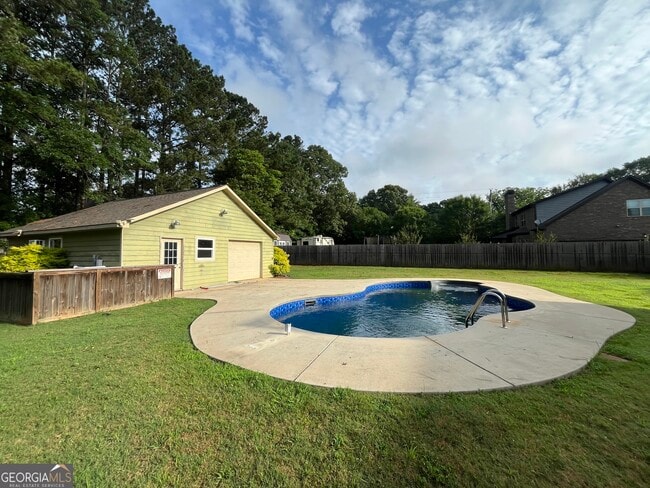 Building Photo - 104 Fisher Mill Dr