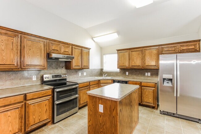 Building Photo - 1009 Crooked Creek Ct