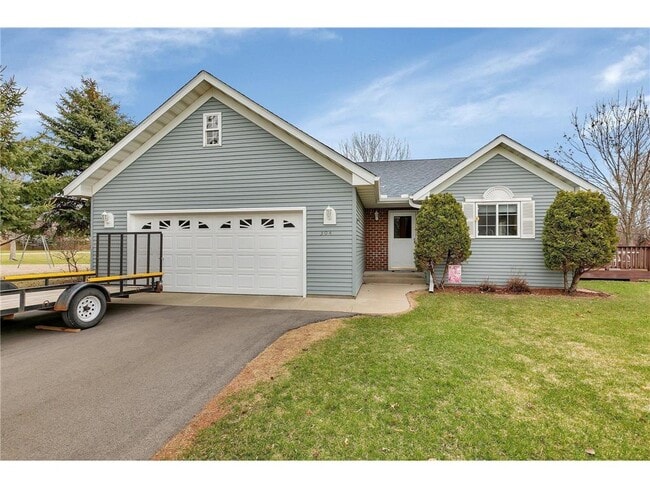 Primary Photo - 304 7th Ave S
