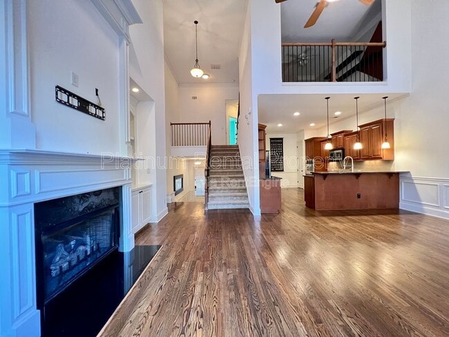Building Photo - 6425 Bennington Bluff Ct