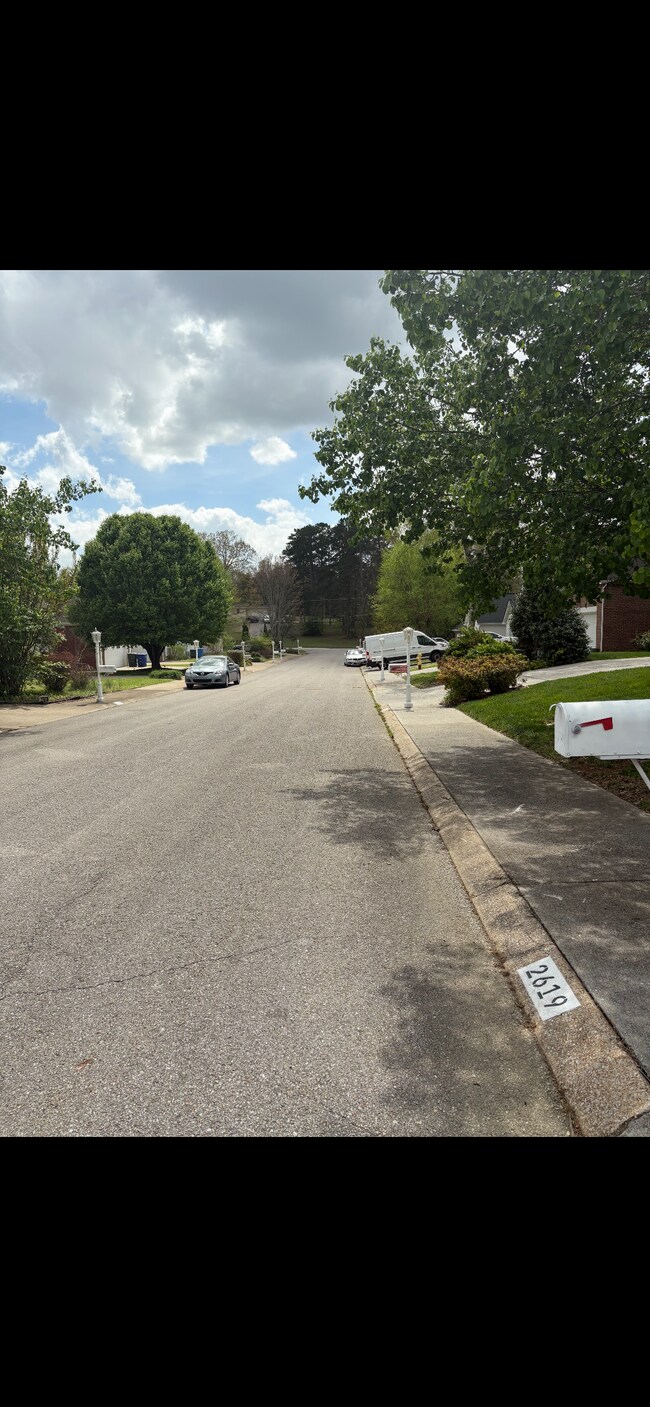 Building Photo - 2619 Kingsley Ct