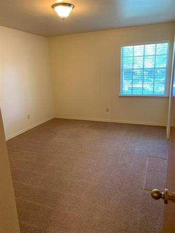 Building Photo - 8918 Sweetwater Dr
