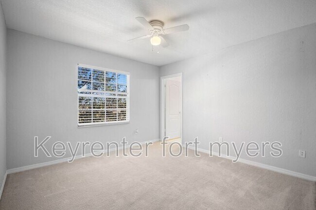 Building Photo - 8535 Athena Ct