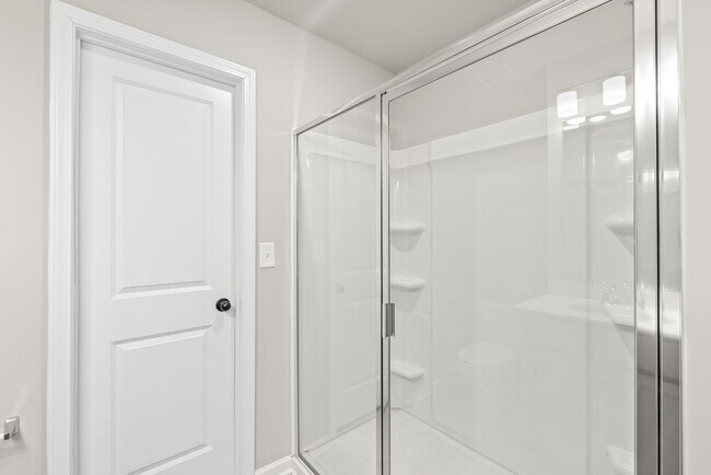 Building Photo - Modern Living in Stoneygreen | Open Concept + Loft + Private Backyard