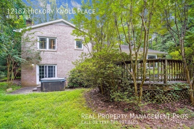 Building Photo - 12187 Hickory Knoll Pl