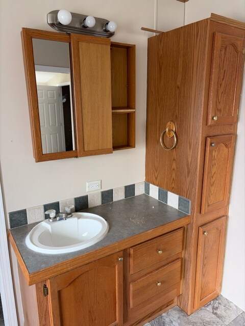 Building Photo - 175 Sarah Fern Ct