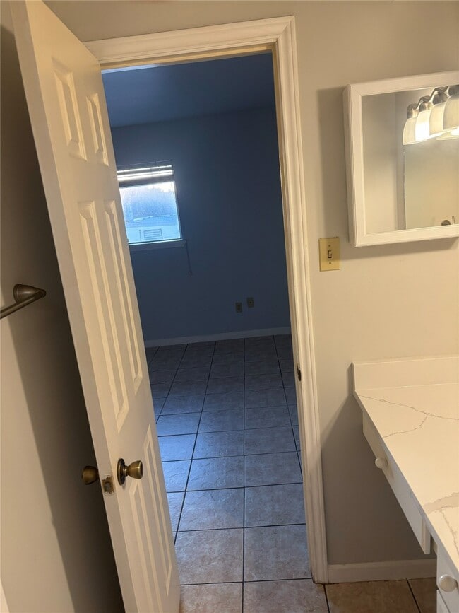 Building Photo - 14333 Memorial Dr