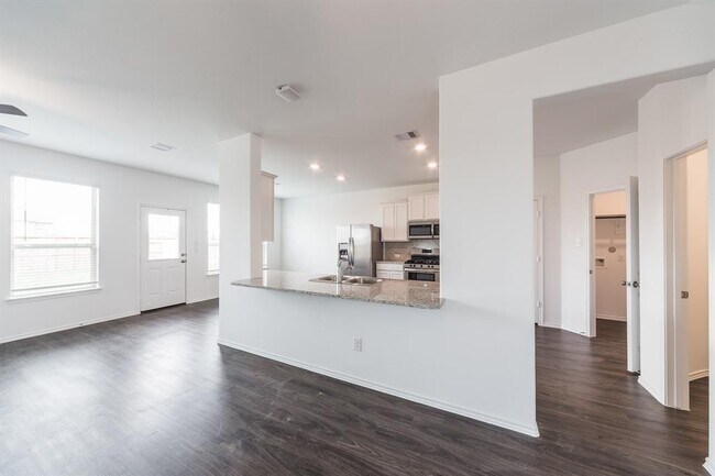 Building Photo - 26047 Steele Flower Dr