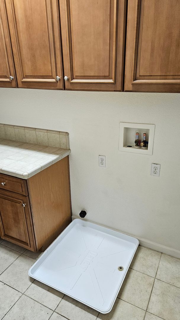 Building Photo - Hawaiian