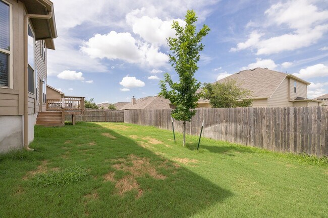 Building Photo - Spacious 4BR Home with Game Room, High Ceilings & Private Backyard in Schertz