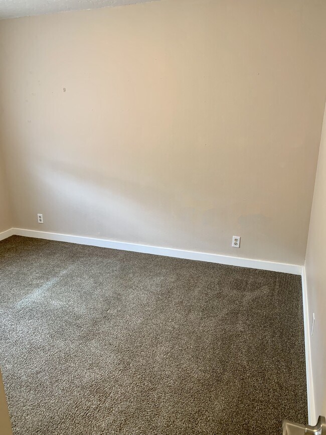 Building Photo - 1523 Walnut St