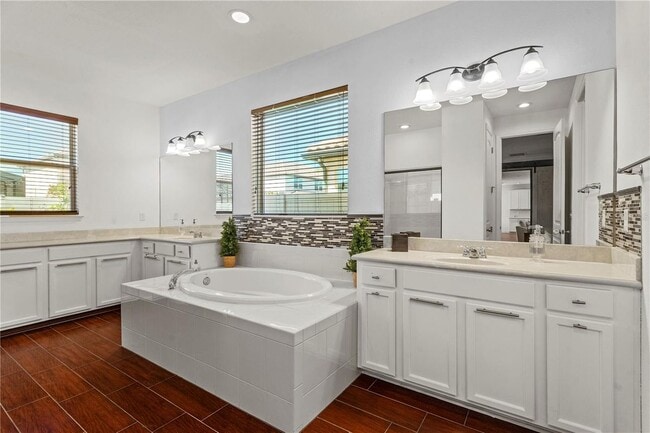 Building Photo - 8434 Chilton Dr