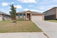 Building Photo - 1402 Fremont Trl