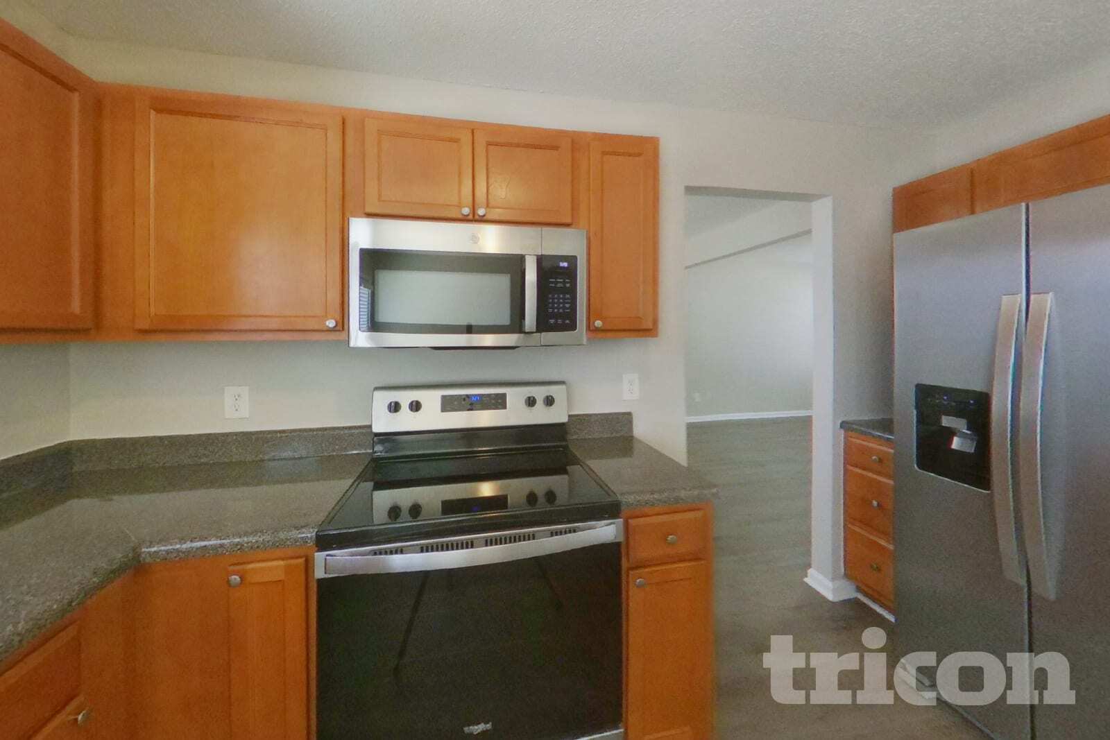 Building Photo - 142 Quiet Grove Dr