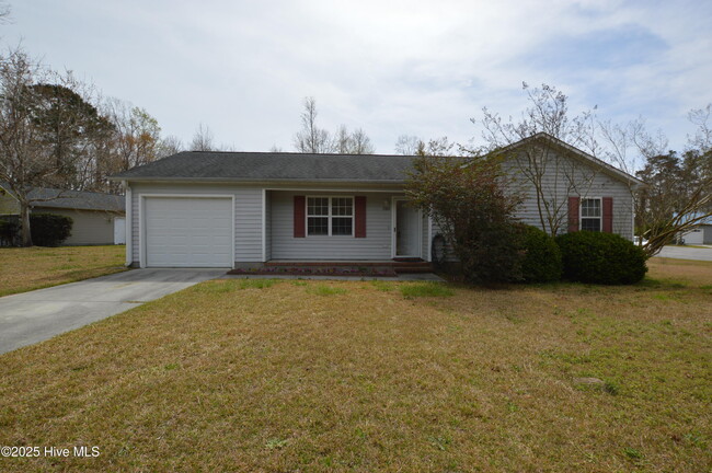 Primary Photo - 260 S Creek Dr