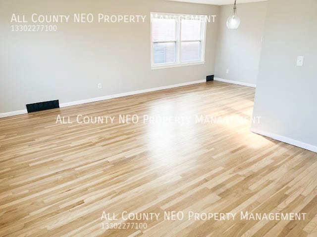 Building Photo - 13526 Cedar Rd