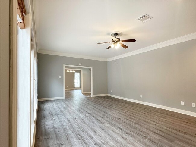 Building Photo - 6806 Winkleman Rd