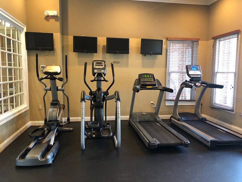 Fitness Center - 3015 Nicosh Circle