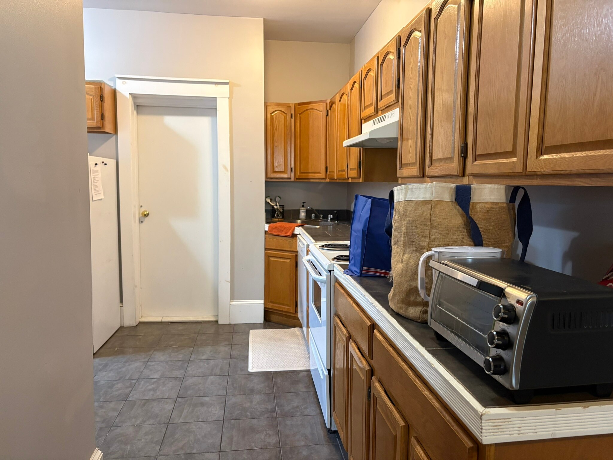 Building Photo - 1050 Commonwealth Ave