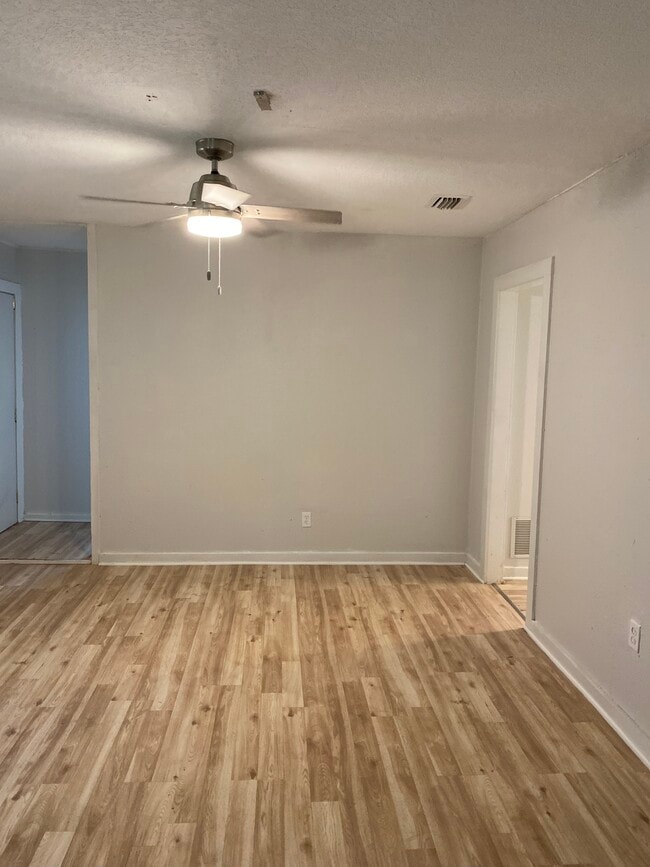 Building Photo - 1035 Maynard St