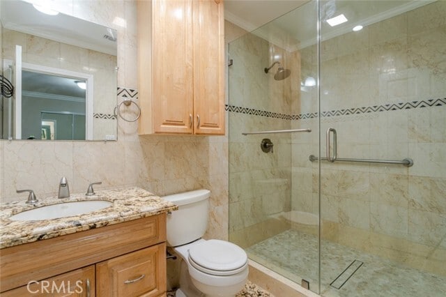 Building Photo - 14608 Cohasset St