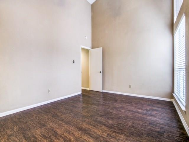 Building Photo - 2200 W Park Blvd