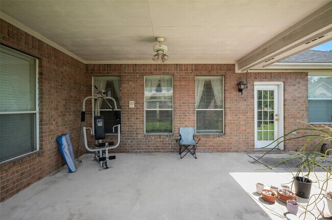 Building Photo - 11402 Bucks Bridge Ln