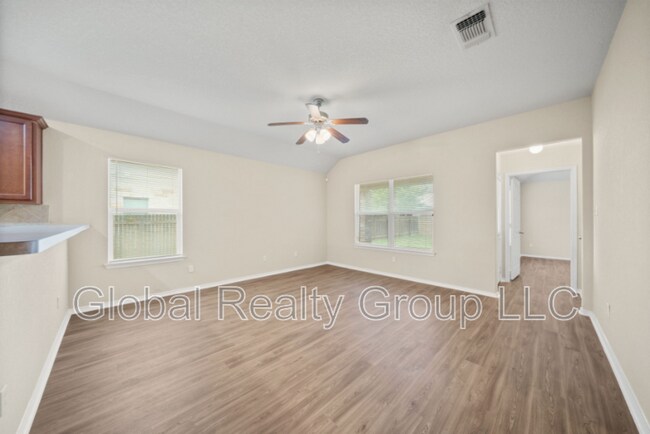 Building Photo - 3113 Muntjac