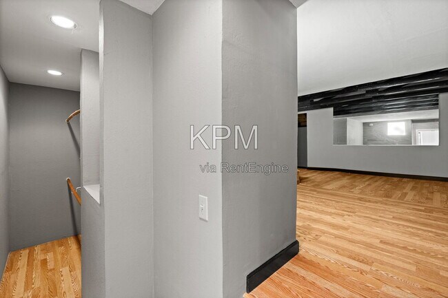 Building Photo - 6669 Embarcadero Dr