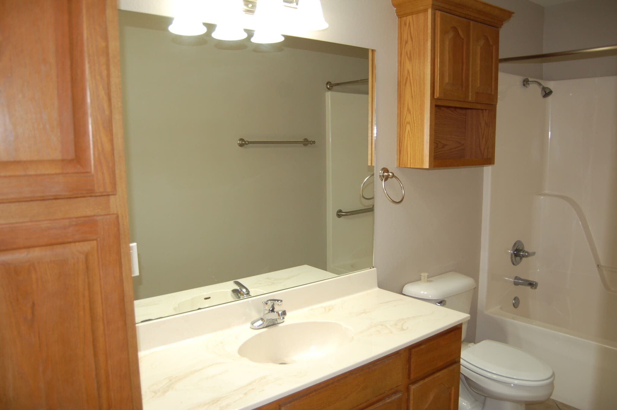 Hall bathroom - 6188 W Milliken Bnd